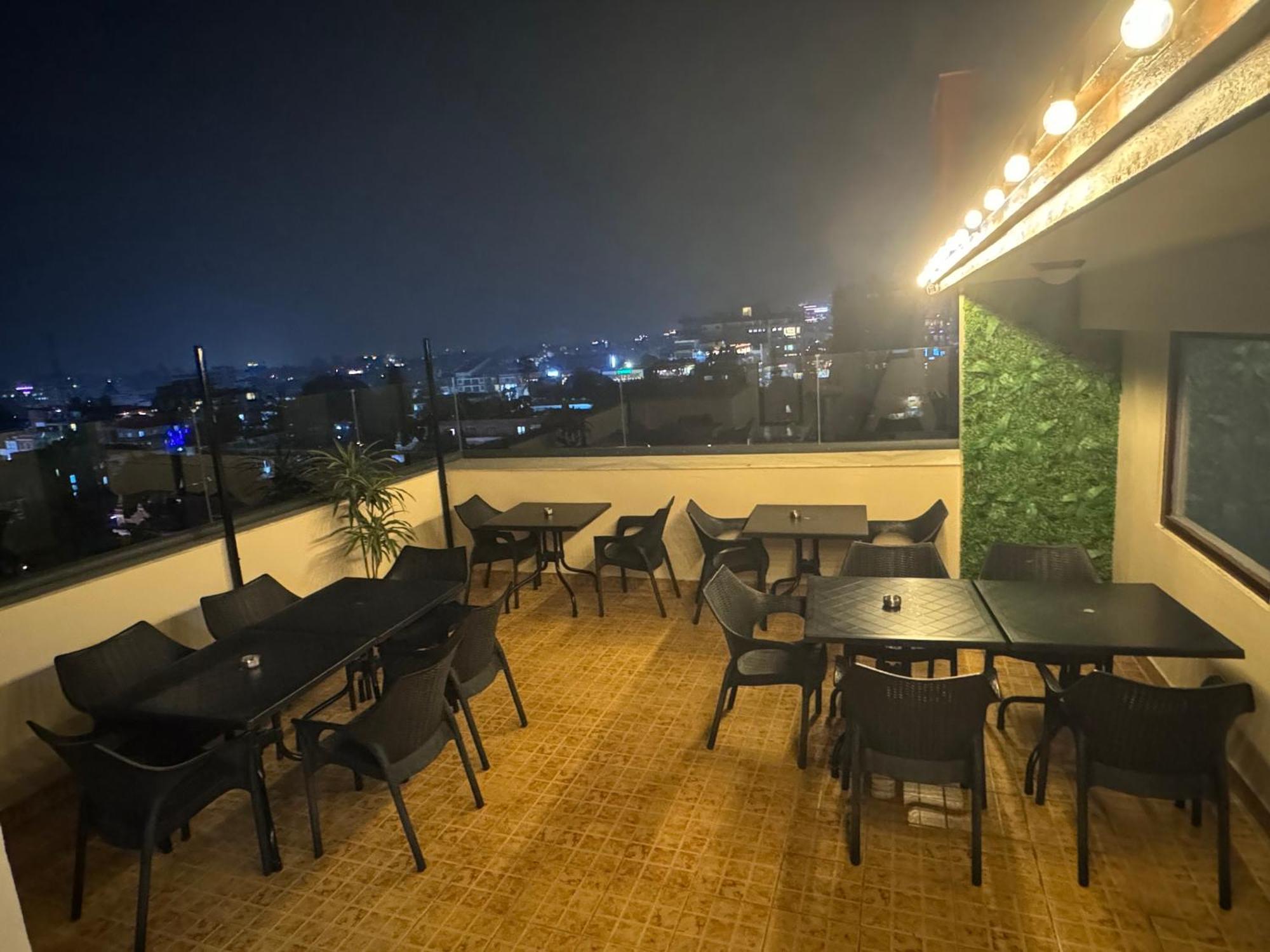 The Luxe Inn Boutique Hotel Κατμαντού Εξωτερικό φωτογραφία